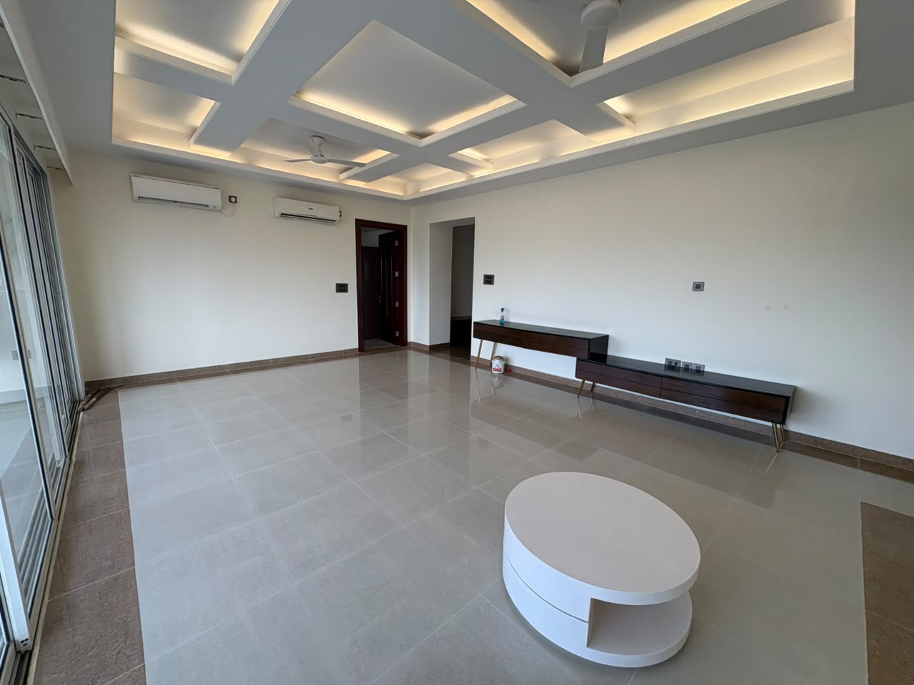 Semi Furnished 4bhk in Zoo Road Tiniali, Guwahati, Assam, India for Rent